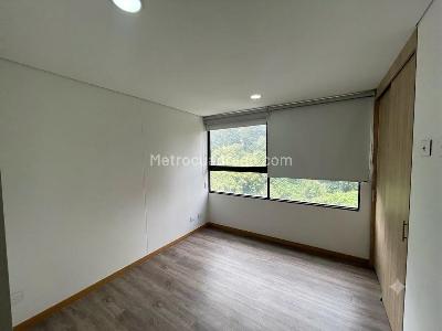 Apartamento en arriendo en Las Palmas, Medellín · foto 6 de 11