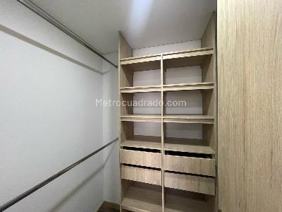 Apartamento en arriendo en Las Palmas, Medellín · foto 9 de 11