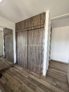 Apartamento de 2 alcobas en venta en Loma De Los Bernal, Medellín, 68 m² · foto 11 de 14
