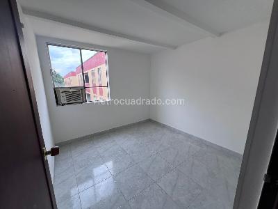 Apartamento de 3 alcobas en venta en Oasis De Comfandi, Cali, 53 m² · foto 7 de 13