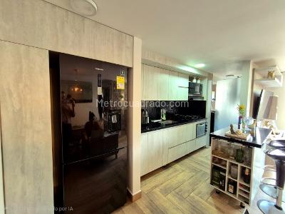 Apartamento de 2 alcobas en venta en La Doctora, Sabaneta, 58 m² · foto 5 de 16