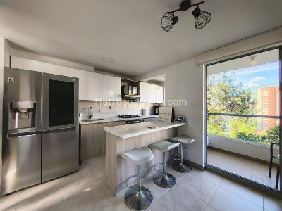 Apartamento de 3 alcobas en venta en La Cuenca, Envigado, 66 m² · foto 3 de 20