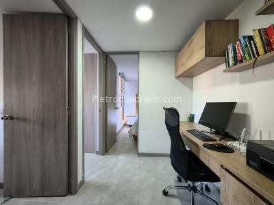 Apartamento de 3 alcobas en venta en La Cuenca, Envigado, 66 m² · foto 13 de 20