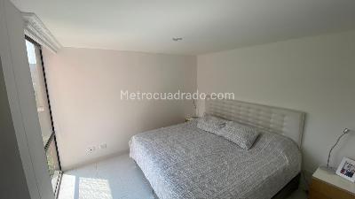 Apartamento de 3 alcobas en venta en Castropol, Medellín, 90 m² · foto 10 de 11