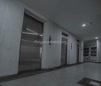 Apartamento en venta en Ismael Perdomo, Bogotá · foto 13 de 16