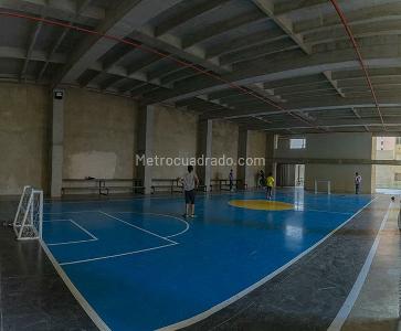 Apartamento en venta en Ismael Perdomo, Bogotá · foto 8 de 16