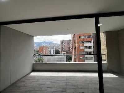 Apartamento en venta en Los Colores, Medellín · foto 4 de 20