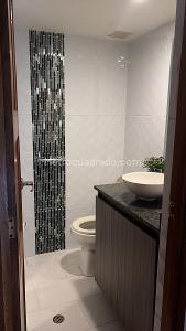 Apartamento de 4 alcobas en venta en Laureles, Medellín, 153 m² · foto 7 de 14