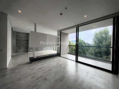 Apartamento de 1 alcoba en venta en Altos De Las Palmas, Envigado, 76 m² · foto 2 de 17