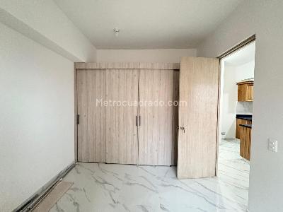Apartamento de 2 alcobas en venta en Santa Ana, Bello, 61 m² · foto 4 de 8