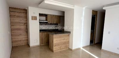 Apartamento de 3 alcobas en venta en Cuatro Esquinas, Rionegro, 51 m² · foto 3 de 17
