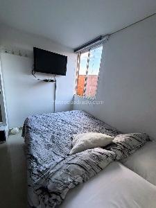 Apartamento de 3 alcobas en venta en Calasanz Parte Baja, Medellín, 68 m² · foto 11 de 15