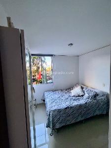 Apartamento de 3 alcobas en venta en Calasanz Parte Baja, Medellín, 68 m² · foto 12 de 15