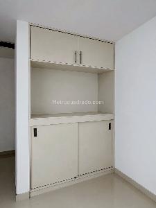 Apartamento de 3 alcobas en venta en Calasanz Parte Baja, Medellín, 68 m² · foto 13 de 15