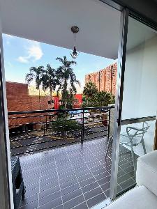 Apartamento de 3 alcobas en venta en Calasanz Parte Baja, Medellín, 68 m² · foto 2 de 15