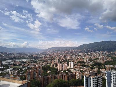 Apartamento de 3 alcobas en venta en La Cuenca, Envigado, 66 m² · foto 4 de 20