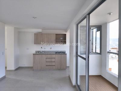 Apartamento de 3 alcobas en venta en La Cuenca, Envigado, 66 m² · foto 10 de 20
