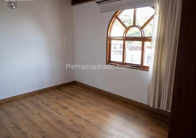 Casa de 3 alcobas en venta en La Floresta, Bucaramanga, 130 m² · foto 17 de 20