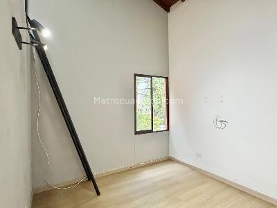 Apartamento en arriendo en San Lucas, Medellín · foto 12 de 16