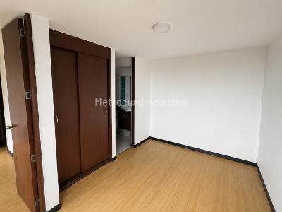 Apartamento de 3 alcobas en venta en Ciudad Techo 1, Bogotá, 57 m² · foto 9 de 20