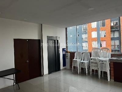 Apartamento de 3 alcobas en venta en Ciudad Techo 1, Bogotá, 57 m² · foto 19 de 20