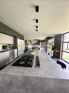 Casa de 4 alcobas en venta en Altos De Las Palmas, Envigado, 521 m² · foto 11 de 20