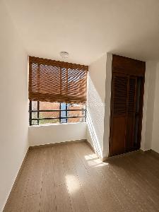Apartamento de 3 alcobas en venta en Laureles, Medellín, 124 m² · foto 6 de 15
