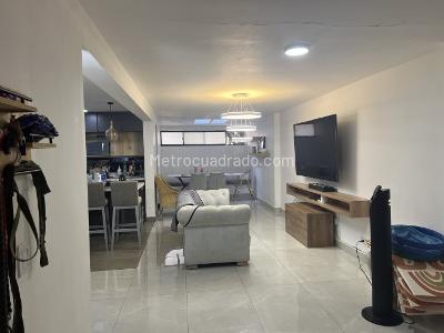 Casa de 3 alcobas en venta en La Pilarica, Medellín, 110 m² · foto 4 de 14