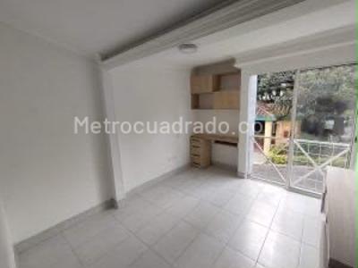 Casa de 3 alcobas en venta en La Pilarica, Medellín, 110 m² · foto 6 de 14