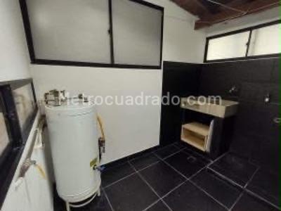 Casa de 3 alcobas en venta en La Pilarica, Medellín, 110 m² · foto 8 de 14