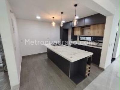 Casa de 3 alcobas en venta en La Pilarica, Medellín, 110 m² · foto 9 de 14
