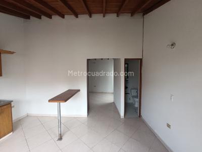 Apartamento en venta en San Bernardo, Medellín · foto 2 de 13