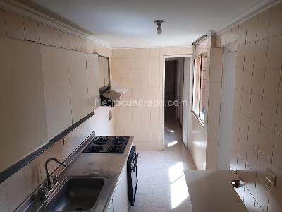 Apartamento de 4 alcobas en venta en Laureles, Medellín, 117 m² · foto 11 de 19
