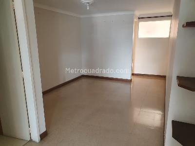 Apartamento de 4 alcobas en venta en Laureles, Medellín, 117 m² · foto 9 de 19