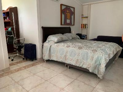 Casa de 5 alcobas en venta en Santa Monica Norte, Cali, 420 m² · foto 14 de 17