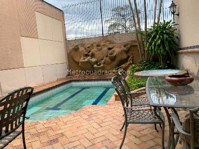 Casa de 5 alcobas en venta en Santa Monica Norte, Cali, 420 m² · foto 3 de 17