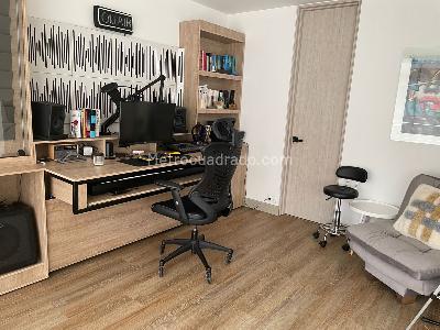 Apartamento de 3 alcobas en venta en Bella Suiza, Bogotá, 181 m² · foto 9 de 19