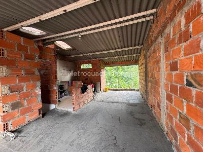 Casa de 3 alcobas en venta en Anillo Vial, Floridablanca, 69 m² · foto 16 de 19