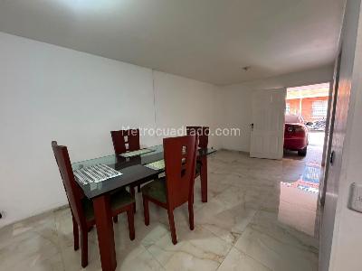 Casa de 3 alcobas en venta en Anillo Vial, Floridablanca, 69 m² · foto 5 de 19