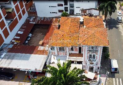 Casa de 5 alcobas en venta en Centenario, Cali, 664 m² · foto 3 de 13