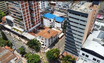 Casa de 5 alcobas en venta en Centenario, Cali, 664 m² · foto 5 de 13