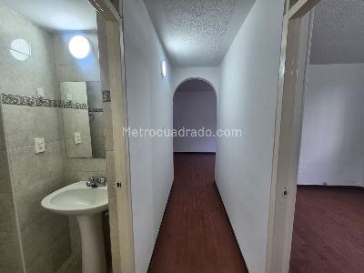 Apartamento de 3 alcobas en venta en Torres De Comfandi, Cali, 56 m² · foto 3 de 20