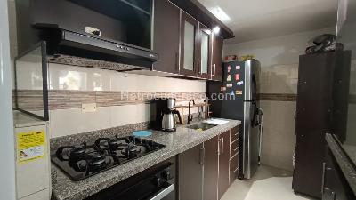 Apartamento de 3 alcobas en venta en Las Vegas De Comfandi, Cali, 65 m² · foto 3 de 17