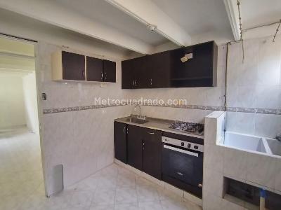 Apartamento de 3 alcobas en venta en Casa Blanca I Etapa, Bogotá, 54 m² · foto 4 de 18