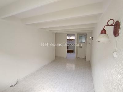 Apartamento de 3 alcobas en venta en Casa Blanca I Etapa, Bogotá, 54 m² · foto 5 de 18