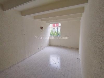 Apartamento de 3 alcobas en venta en Casa Blanca I Etapa, Bogotá, 54 m² · foto 6 de 18