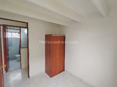 Apartamento de 3 alcobas en venta en Casa Blanca I Etapa, Bogotá, 54 m² · foto 7 de 18