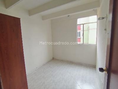 Apartamento de 3 alcobas en venta en Casa Blanca I Etapa, Bogotá, 54 m² · foto 8 de 18