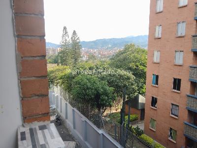 Apartamento en venta en Robledo, Medellín · foto 2 de 20