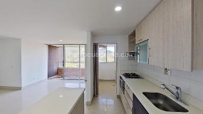 Apartamento de 3 alcobas en venta en Las Lomitas, Sabaneta, 76 m² · foto 3 de 20